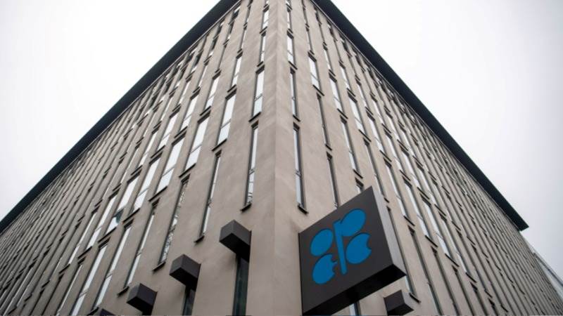 تقرير أوبك: يرجح نمو  الطلب على النفط ويثبت توقعات نمو الاقتصاد العالمي