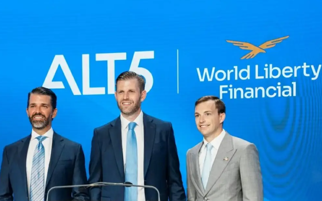 تراجع عملة ترامب الرقمية "وورلد ليبرتي" في أول أيام التداول