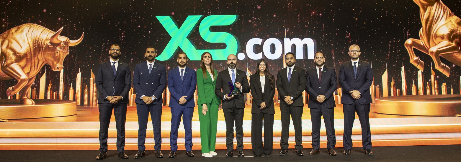 "إكس أس دوت كوم" تفوز بجائزة "العلامة التجارية الأكثر تأثيرًا" في معرض دبي للفوركس