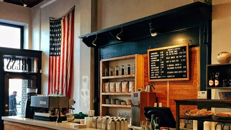 تحديثات سوق العمل الأمريكي تشهد تحسّنًا محدودًا وسط استمرار الضغوط على الشركات الصغيرة