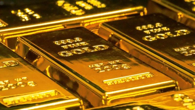 تصاعد التوترات التجارية والدبلوماسية يدفع الذهب لمستويات قياسية جديدة